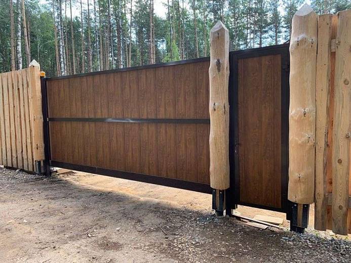 Очень красивые ворота и калитка Очень красивые ворота и калитка