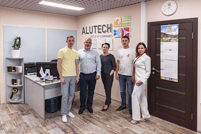 Еще один шоу-рум партнера ГК «АЛЮТЕХ» ждет посетителей в Красногорске Еще один шоу-рум партнера ГК «АЛЮТЕХ» ждет посетителей в Красногорске